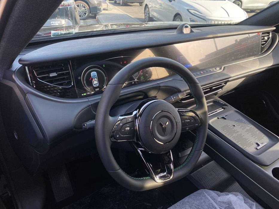 Voyah free 318 Apollo Tech 2025/25 4WD Restayling 2026kuzov ham bor