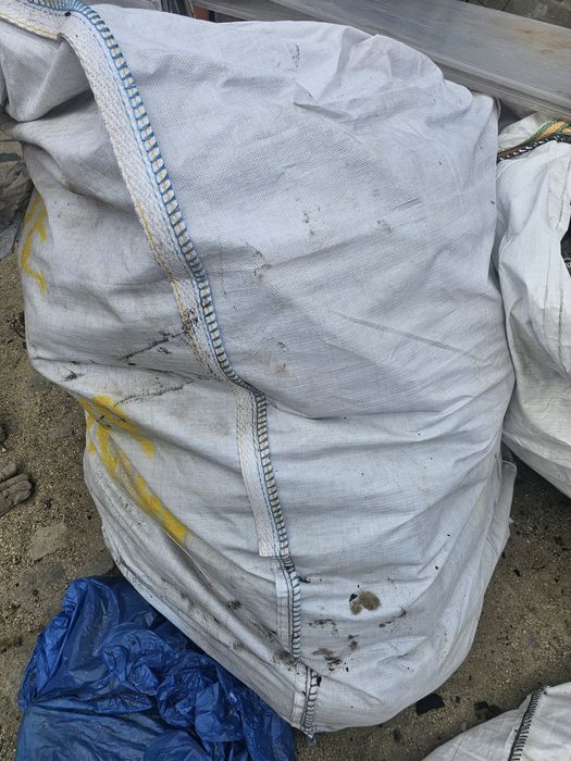 Vata de sticla cu folie de aluminiu pt izolații