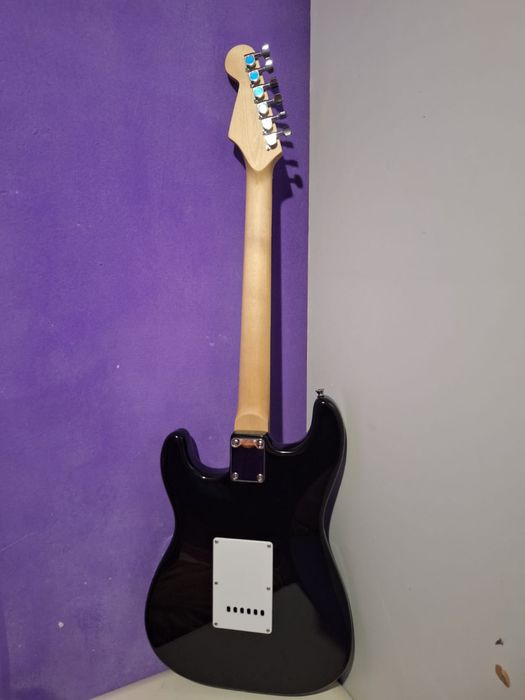 Электрогитара Gmusic G-10EL