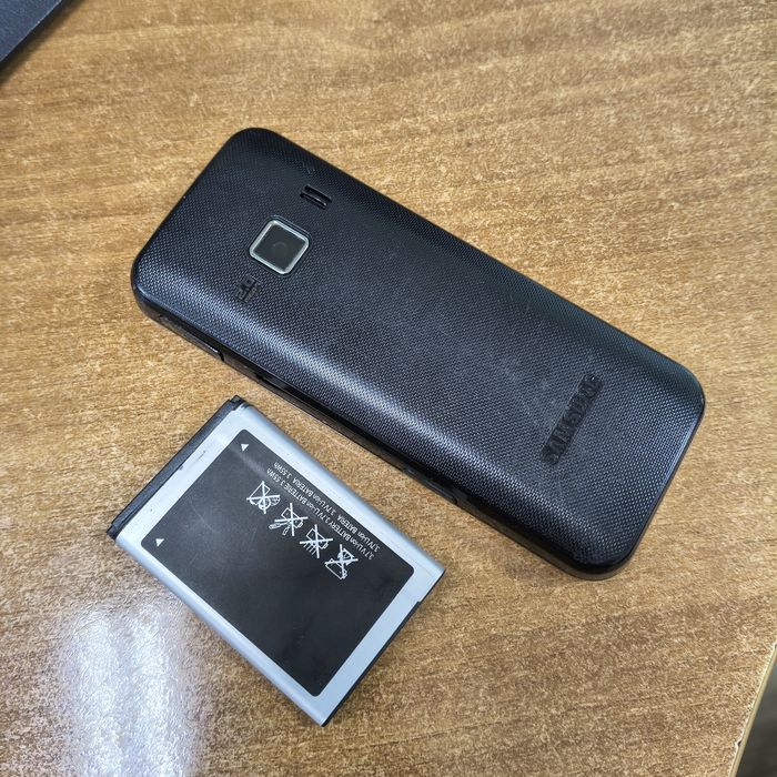 Телефон Samsung Duos корпус
