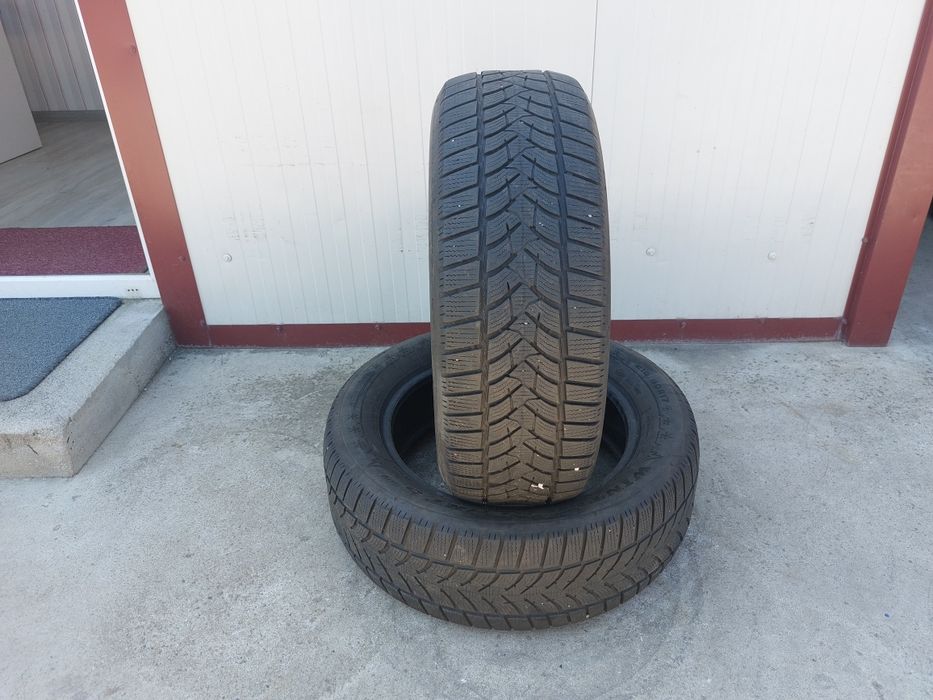 125 lei bucata! Doua anvelope M+S 215 60 17 Dunlop