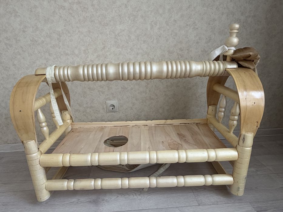 Бесік в отличном состояний