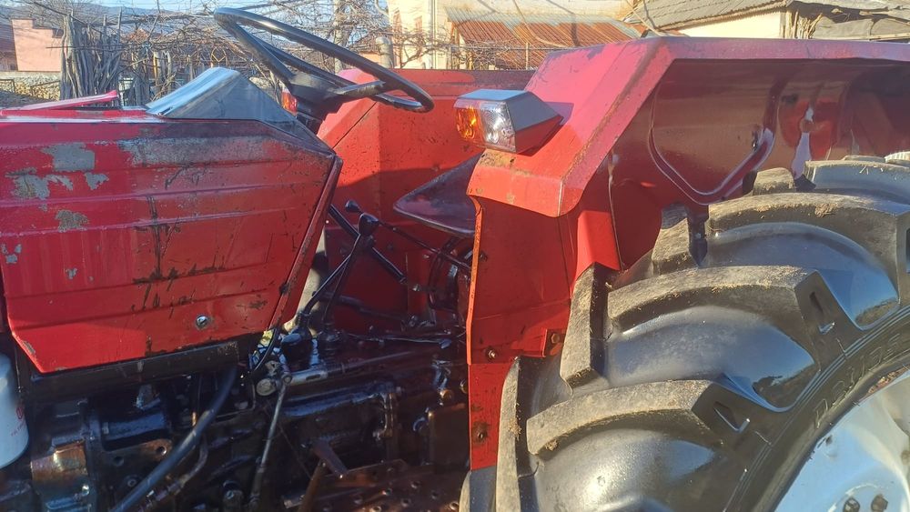 Tractor Utb Universal 445 cu CARTE RAR