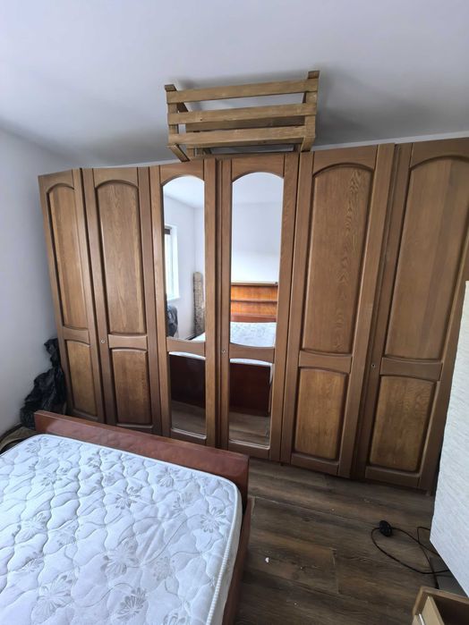 Dulap haine  cu 6 usi