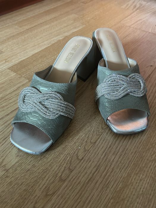 Туфли мюли Stuart Weitzman