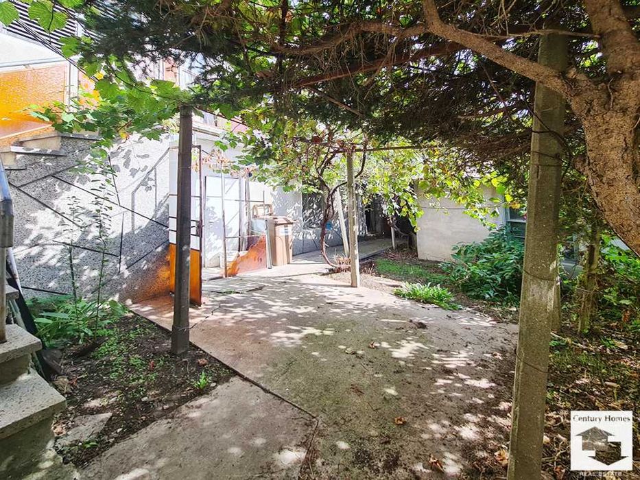 120348 Селски имот с огромен потенциал, Първомайци, Велико Търново