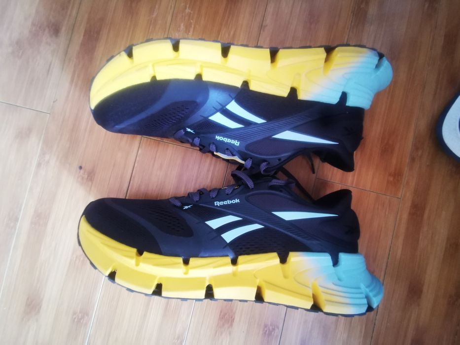 Reebok adidași noi Nr 46.5