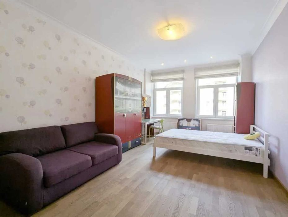 Дава се под наем Тристаен апартамент в София, Симеоново - 100 кв.м за 918 € - Снимка #2