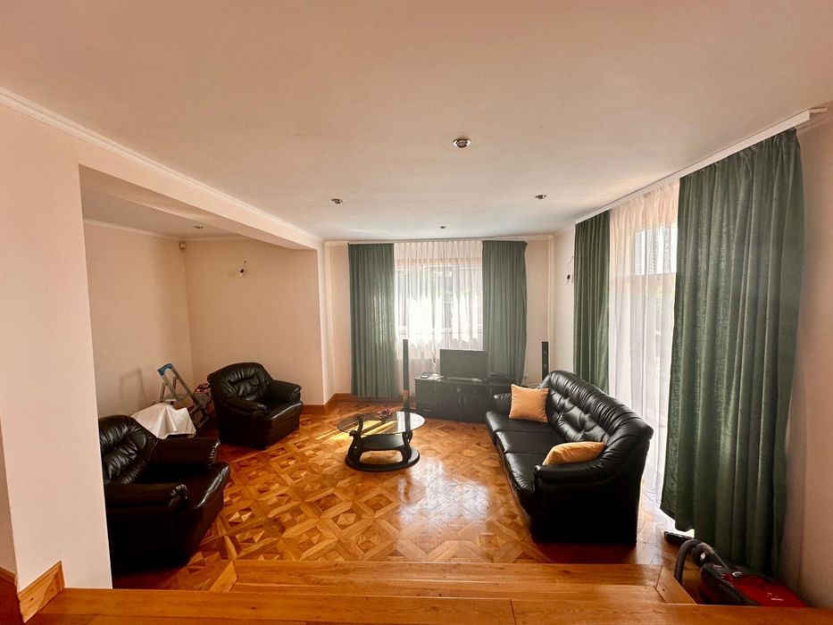 Casa de vanzare Francesti - Pestisani Gorj