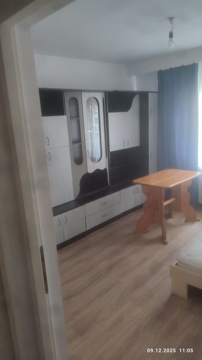 Garsoniera de vânzare