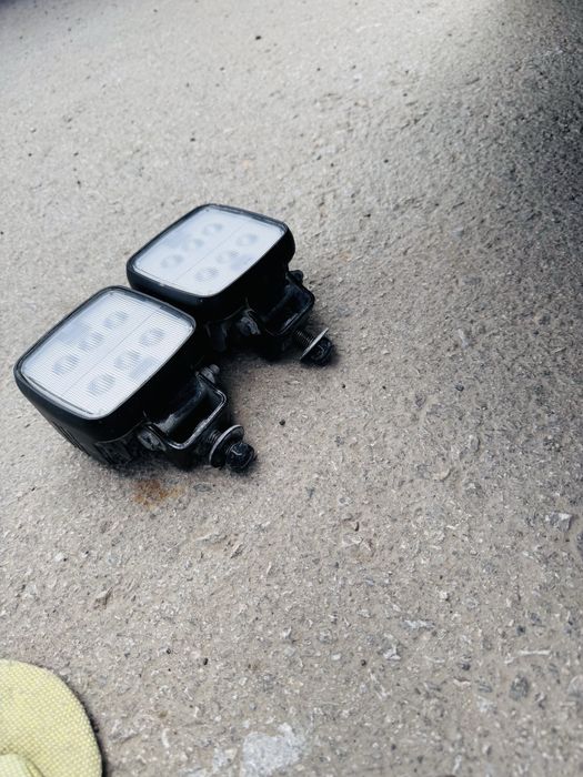 Фара на CAT оригинал