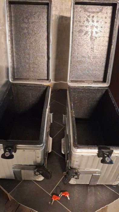 Cutii laterale moto din aluminiu 40 L Aprilia