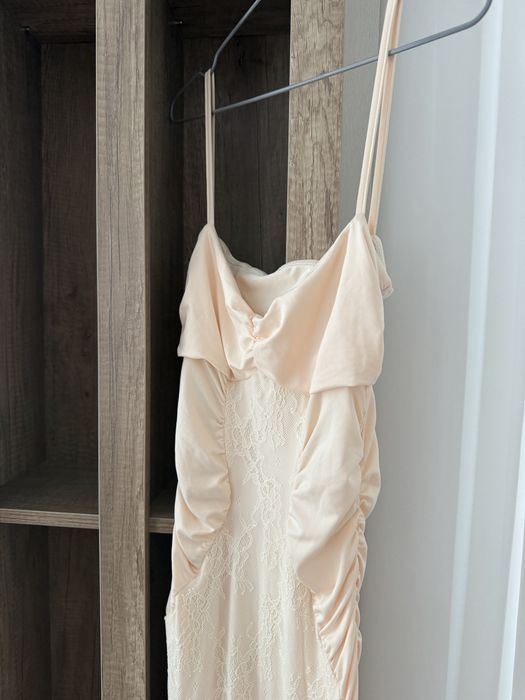 Женское платье на вечер