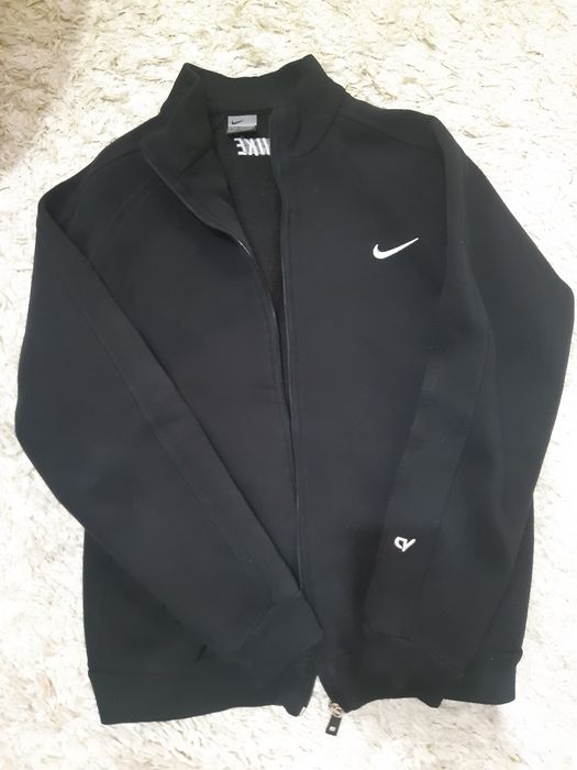 Продается отличная спортивка Nike