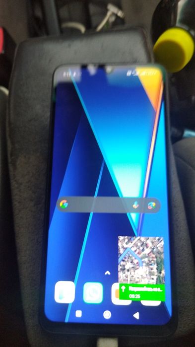 Продам смартфон.Срочно.Цена до 8:00