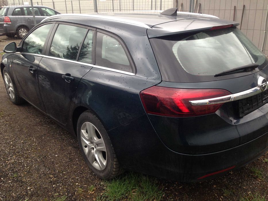 Opel Insignia FACE/1.6CDti/136/Камера/Automat/NAVI/SportsTourer/Eur6