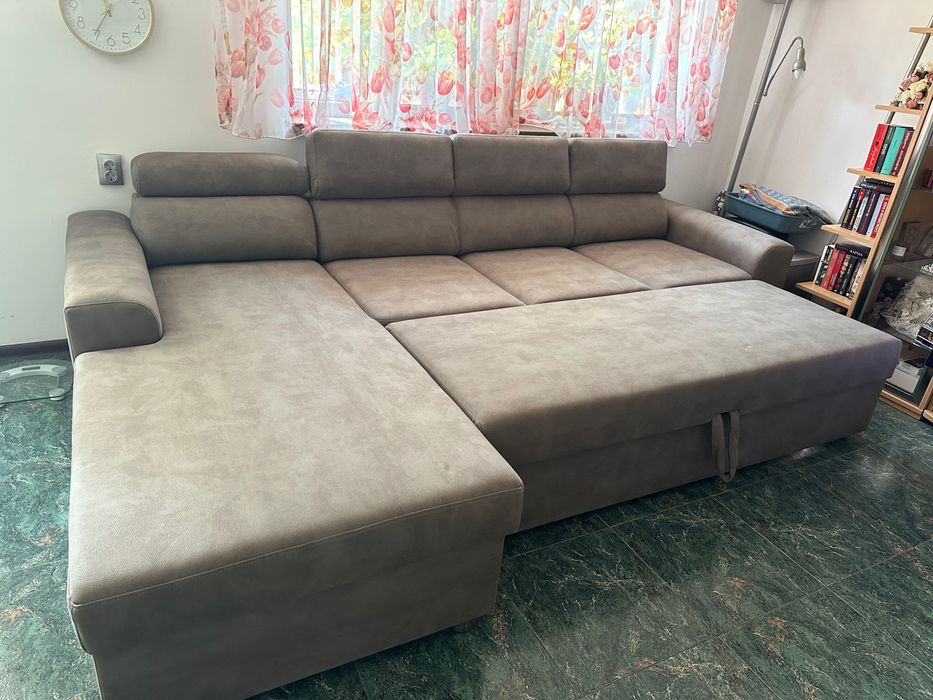 Разтегателен диван с лява лежанка р-р 306/196см