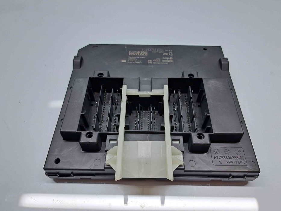 Modul confort Skoda Superb III (3V3) [Fabr 2015-prezent] 5Q0937084CN