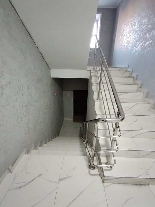 Продам 2 ком квартиру