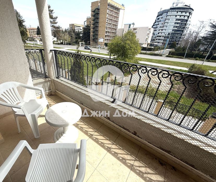 Продава се Едностаен апартамент в к.к. Слънчев бряг - 47 кв.м за 695 €/кв.м - Снимка #4