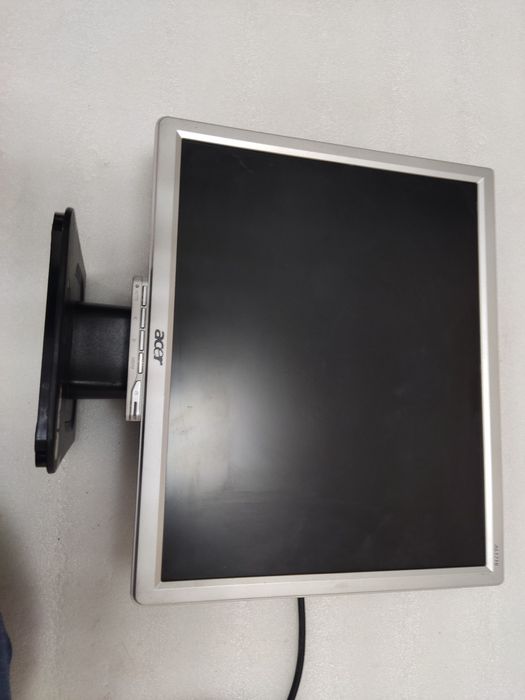 Монитор ASER AL1716F