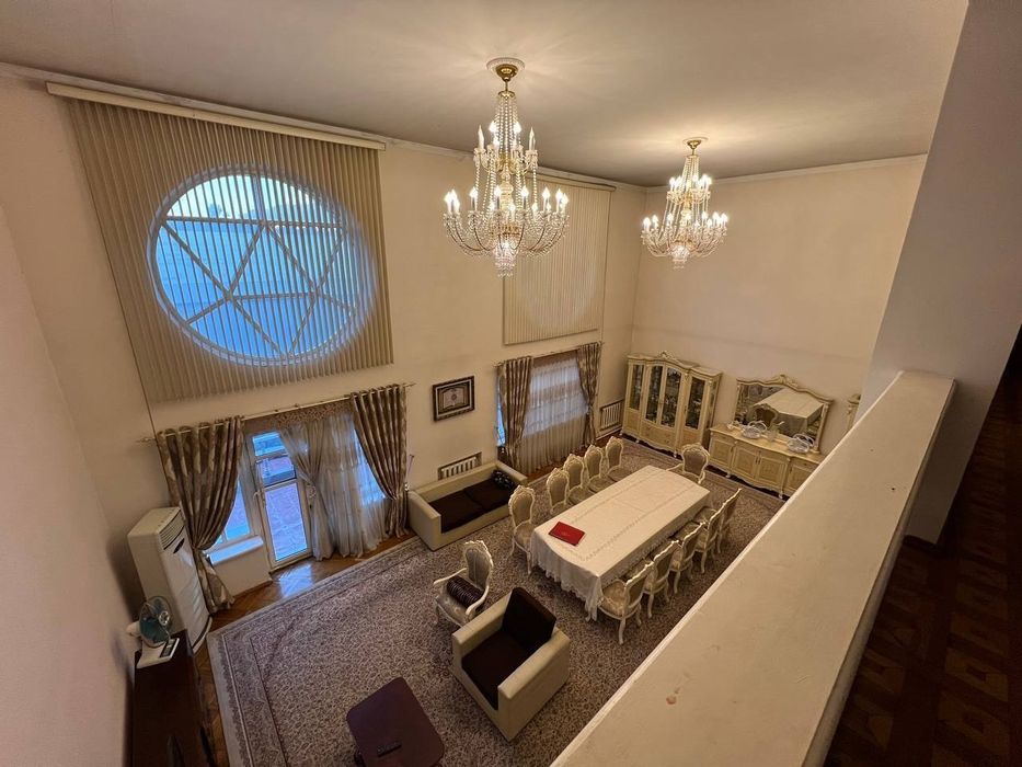 Продаётся участок вдоль дороги Буюк ипак йули 10 соток