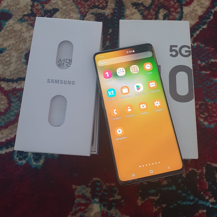 Samsung S 10 5 G 8/256 Gb Korea 12 версия