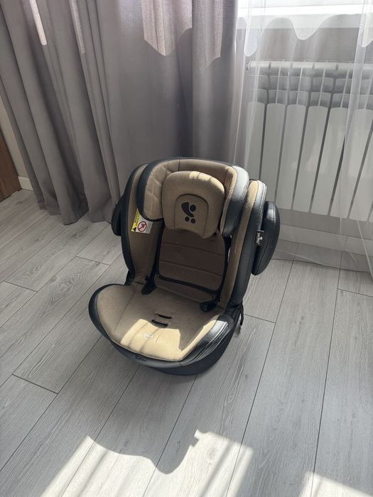 Детское автокресло в машину isofix