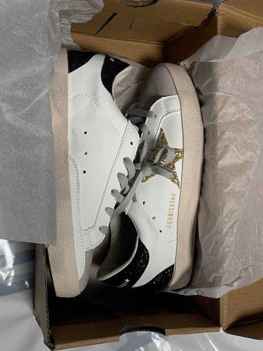 Кроссовки Golden Goose (38 размер)