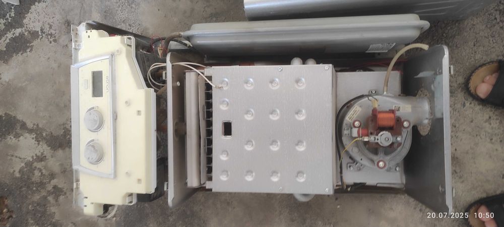 Срочно Продается двухконтурный котел