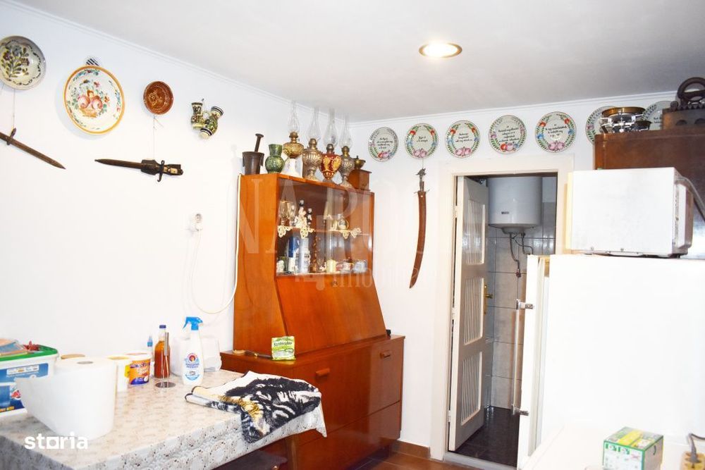 Apartament 4 camere de vanzare in Centru Oradea, Oradea