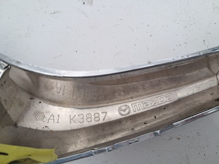 Хром лайсна грил решетка Mazda CX5 2024г