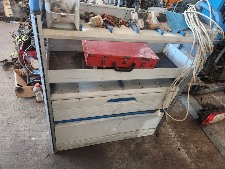 Rafturi metalice Autoutilitare