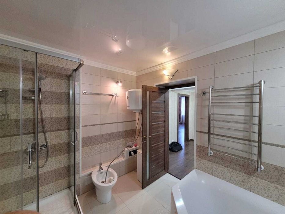 Продам 4 ком квартиру