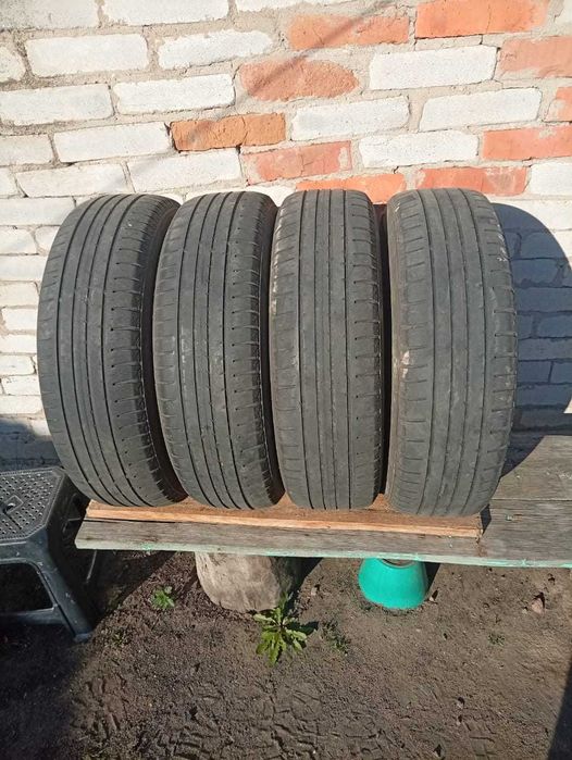 Продам летние шины.