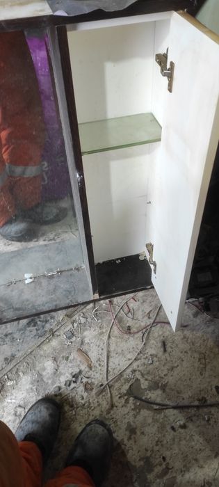 Зеркало настенное