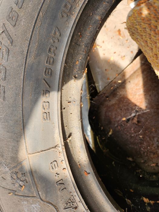 235/65 R17 M+S anvelope