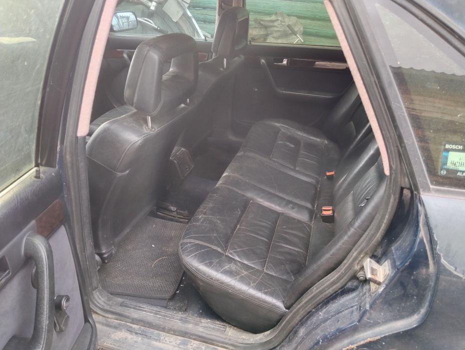 Ауди 100 С 4 2.3