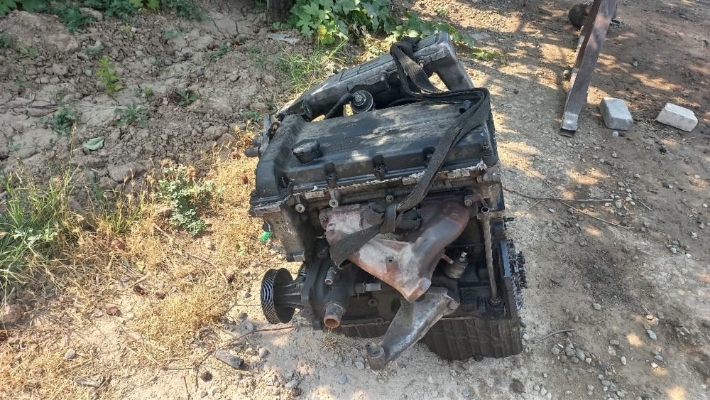 Двигатель автозапчасти Форд Скорпио