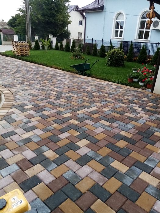 Pavaj Bordură și Rigolă