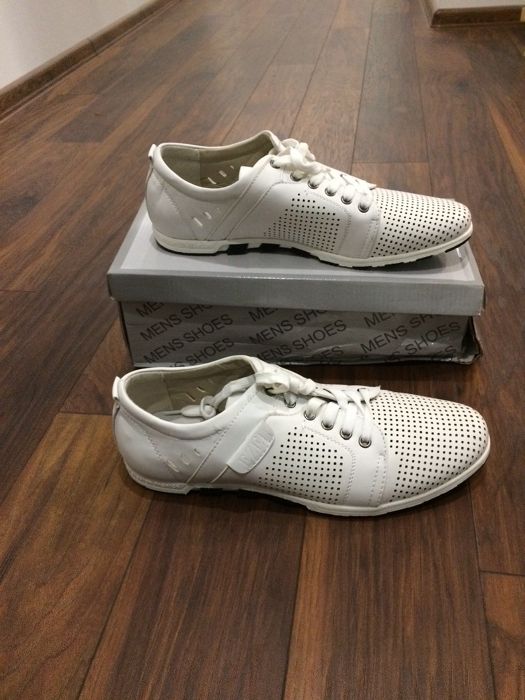 Спортни обувки N43