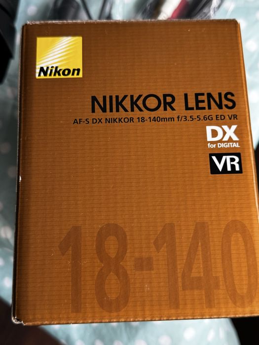 Продавам Nikon D5300 VR II Kit – фотоапарат подходящ за всички желаещи