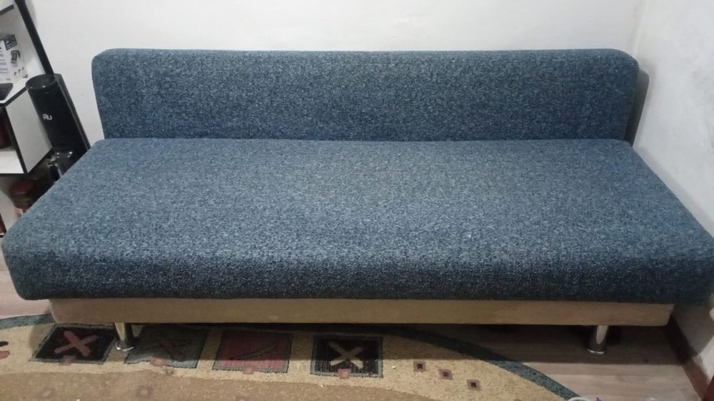 Продам диван угловой