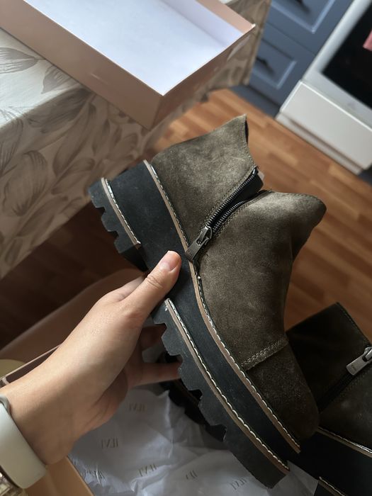 Новый женские ботинки