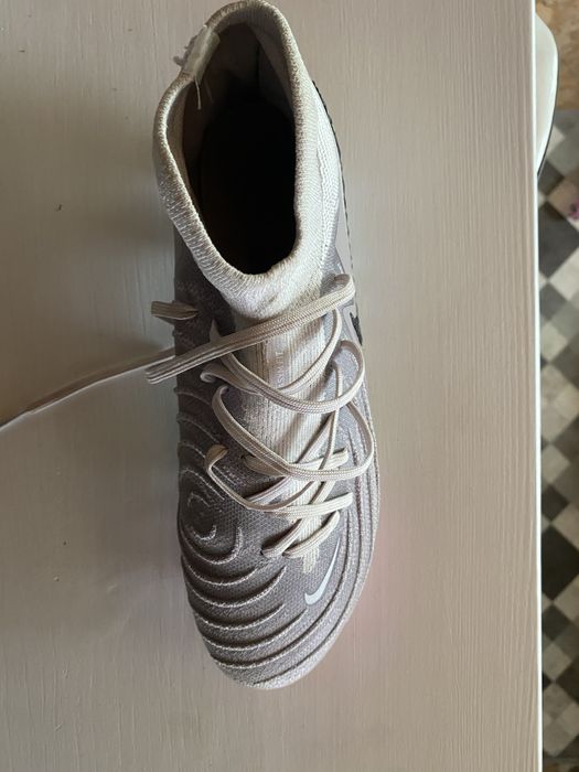 Nike Phantom Luna marimea 42