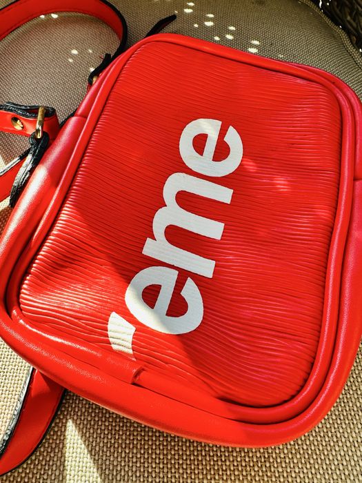 Geantă crossbody Louis Vuitton x Supreme Danube PPM