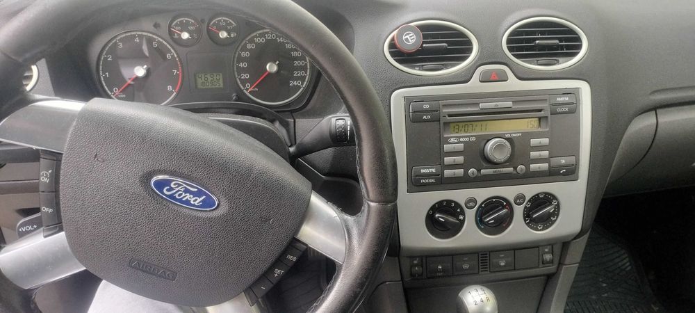 Ford focus 2006 benzina