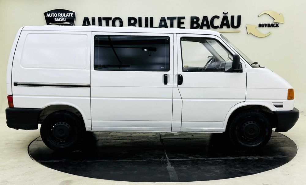 Volkswagen Transporter 1.9D 5+1 Locuri 68CP 2001
