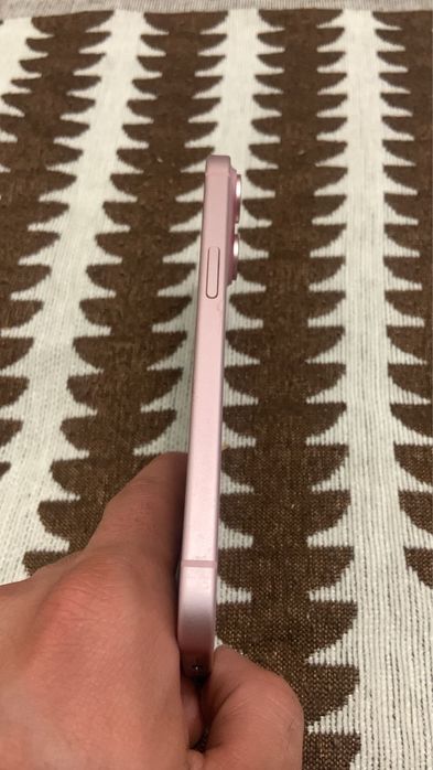 Айфон 15 в идеальном состояний