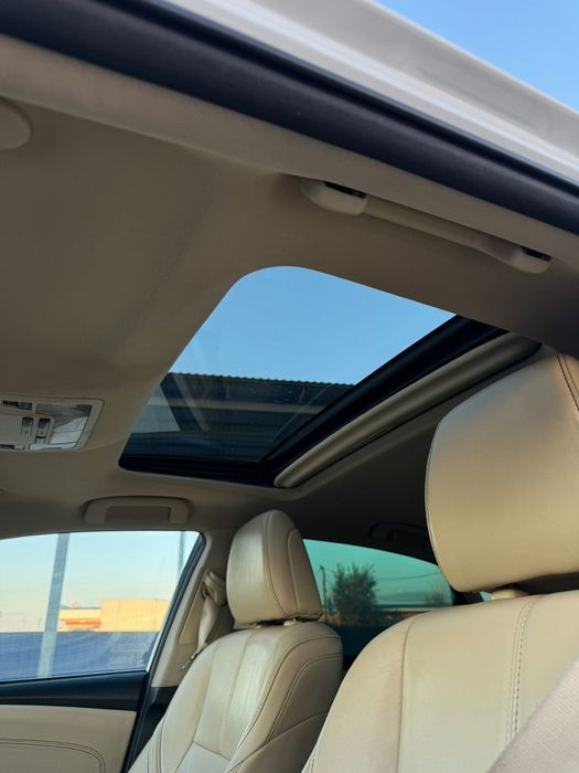 Тайота авалон продается